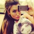 Lauren Goodger, sexy "selfie" in pigiama01
