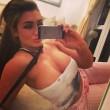 Lauren Goodger, sexy "selfie" in pigiama04
