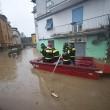 Maltempo, nubifragio Roma: traffico in tilt, gente su tetti04