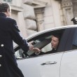 Giulietta, Smart, bici, treno, taxi: ecco come si muove Matteo Renzi09