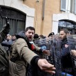 I Forconi arrivano a Montecitorio: scontri con la polizia02