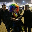 Sochi, Vladimir Luxuria fermata a ingresso stadio con Iene Pio e Amedeo02