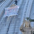 Imprenditore Marcello Di Finizio passa la notte su cupola di San Pietro02