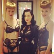 Dita Von Teese testimonial in lingerie07