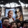 Papi santi: Roncalli e Wojtyla "due uomini coraggiosi" (foto) 6