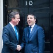 Renzi a Downing Street incontra Cameron03