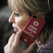 Alessandra Mussolini, "Keep calm un cazzo": la cover del cellulare (foto) 3