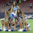 Usa, cheerleader in rivolta per paghe basse e test su grasso e cellulite (foto)4