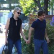 Charlize Theron e Sean Penn mano per la mano08