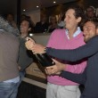 Scudetto Juventus, calciatori festeggiano su pullman02