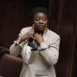 Cecile Kyenge e la sua legge per aiutare i "marinai negri"