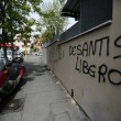 "Daniele De Santis libero" e "Ciro Boom": a Roma scritte pro "Gastone" e contro Esposito