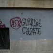 "Daniele De Santis libero" e "Ciro Boom": a Roma scritte pro "Gastone" e contro Esposito