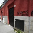 "Daniele De Santis libero" e "Ciro Boom": a Roma scritte pro "Gastone" e contro Esposito