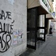 "Daniele De Santis libero" e "Ciro Boom": a Roma scritte pro "Gastone" e contro Esposito