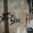 "Daniele De Santis libero" e "Ciro Boom": a Roma scritte pro "Gastone" e contro Esposito