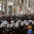 Turchia, polizia carica i manifestanti a piazza Taksim 1