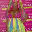 Katie Price in parrucca rosa e sexy corpetto di paillettes07