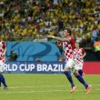 Camerun-Croazia 0-4, FOTO: Olic, Perisic, doppio Mandzukic. Espulso Song