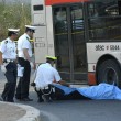 Roma, Alessandra Trollini travolta dal bus