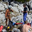 Speleologo intrappolato in una grotta in Germania 05