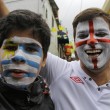 Uruguay-Inghilterra 2-1, le FOTO: i gol di Suarez e Rooney, lo stadio, i tifosi