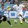 Uruguay-Inghilterra 2-1, le FOTO: i gol di Suarez e Rooney, lo stadio, i tifosi