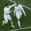 Uruguay-Inghilterra 2-1, le FOTO: i gol di Suarez e Rooney, lo stadio, i tifosi