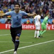 Uruguay-Inghilterra 2-1, le FOTO: i gol di Suarez e Rooney, lo stadio, i tifosi