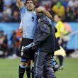 Uruguay-Inghilterra 2-1, le FOTO: i gol di Suarez e Rooney, lo stadio, i tifosi