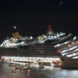 Costa Concordia, il "finto" comandante presentato alla stampa03