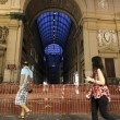 Napoli, cade pezzo cornicione Galleria Umberto02