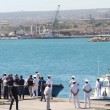 Pozzallo, in porto la nave con 30 migranti morti03