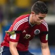 Cavalletta gigante 'attacca' James Rodriguez durante Brasile-Colombia (FOTO)