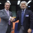 Ue, Schulz presidente. Grillo attacca: "Stop soldi a Italia, vanno alla mafia06