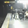 Milano, violenza dei latinos alla stazione del metrò (video): 13 arresti