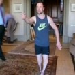 Oscar Pistorius simula la sua versione dell'omicidio di Reeva Steenkamp 2