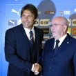 Antonio Conte nuovo ct dell'Italia: le foto della firma