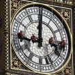 Gb, ecco come si pulisce il Big Ben07