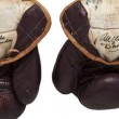 I guantoni di Muhammad Ali venduti all'asta per 388mila dollari01