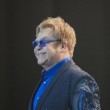 Elton John: "Non sostengo Nigel Farage". Beppe Grillo invece...