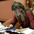 Marianna Madia guarda iPad, Nitto Palma s'infuria e straccia intervento FOTO 2