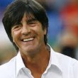 Costa Smeralda. Joachim Löw snobba oligarchi e show girls, ma per gli italiani..