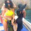 Rihanna a Ponza: aperitivo e bagno come Messi FOTO 4
