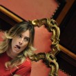 Maria Elena Boschi in Aula con la coda, poi parrucchiere e torna in ordine: foto