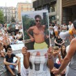 Napoli, corteo per Davide Bifolco. Carabiniere si toglie il cappello 22