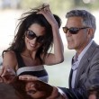 George Clooney e Amal Alamuddin sul Canal Grande di Venezia07