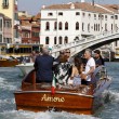 George Clooney e Amal Alamuddin sul Canal Grande di Venezia04