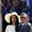 George Clooney e Amal si sono sposati23