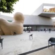 Roma, vandali danneggiano opera Gaetano Pesce al Maxxi 3